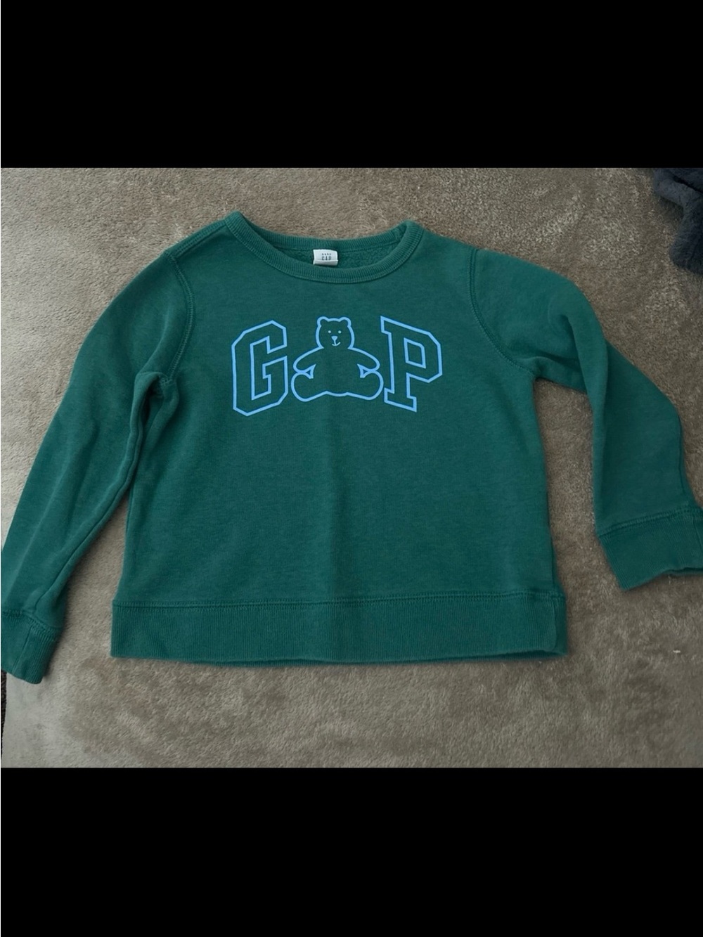 Boy’s Gap sweatshirt 4t